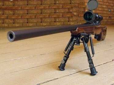 Mauser M12 .308 Winchester– A modern heirloom The hammer forged barrel has a slight constant taper from just in front of the chamber to the crown. This produces a strong barrel without the weight of a full bull barrel and contributes to the excellent balance and pointability.