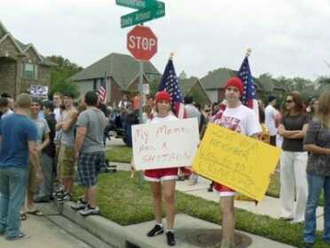 When is it warranted to shoot someone over property? Protestors against Joe Horn, a homeowner who fatally shot two illegal immigrants who robbed his neighbor's house. Horn was cleared by a grand jury on charges related to the shooting.