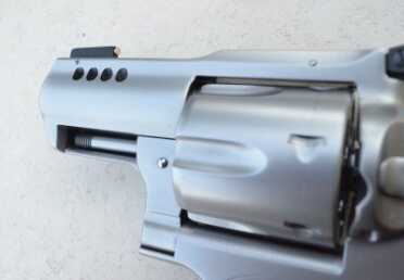 Ruger Alaskan Mod by Gemini Customs--Gun Review The author prefers a 14k gold bead front sight.