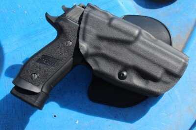 Safariland ALS holster used with SIG P226 TacOps