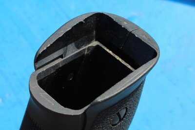 Wide SIG P226 TacOps magazine well and grip opening