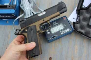 Christensen Arms Custom 1911 Commanders The Win 3G runs well enough, but speeds are slow.