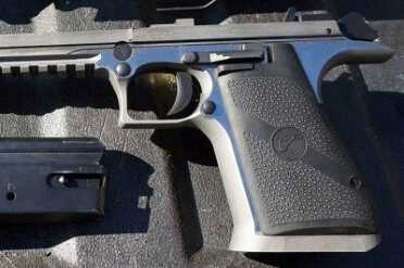 The wide grip favors shooters with large hands. And this is a single stack!