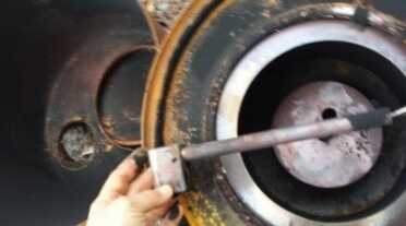 The inside of the stove is heavily loaded with carbon due to some of my testing that made the stove really smoky. You have to go and do this for yourself. 