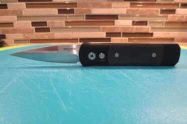 Pro-Tech Godson: Wow! Your Next Knife Purchase? Behold! The Pro-Tech Godson.