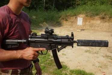 The Blade works like the Sig brace, but doesn't require a strap. 