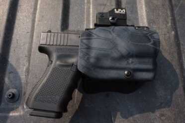 The holsters come in various hydro-dipped patterns.