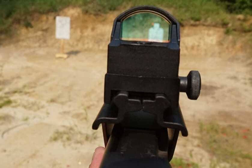UM Tactical Micro Dot 8