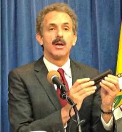 L.A. Law Criminalizing Possession of 10-round Magazine Set to Roll Out City attorney