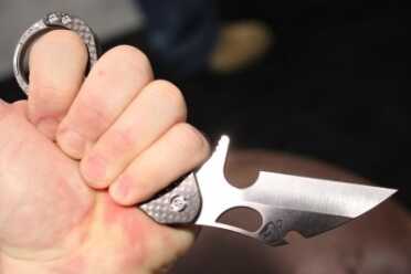 Medford’s Folding Karambit is a Must-See — SHOT Show 2016 The Burung feels great in the hand.
