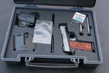 Enhanced Micro Pistol (EMP) from Springfield Armory The whole package fits neatly in the box.