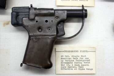 Heizer's Pocket AK and Pocket AR--7.62x39 and .223 Hand Cannon Review The Liberator.