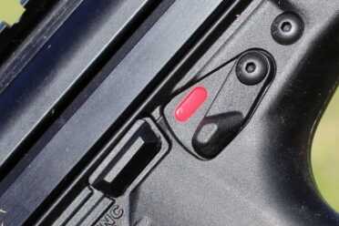 Ambidextrous safety.
