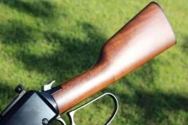 The clean lines of the walnut stock. Nothing pretentious about it.