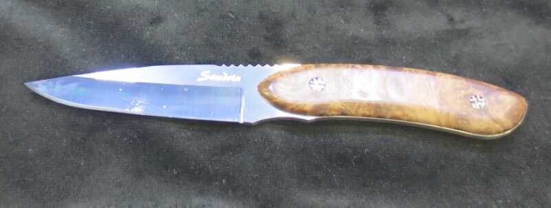 Otherworldly Knives from Cabot -- NRA 2016 These would be excellent for hunting. Carving up a carcasss would be a sintch.