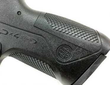 Beretta .40 PX4 Storm Pistol - A Closer Look - Range Report The PX4 ships with three replaceable backstraps to size grip circumference.