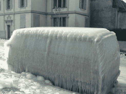 This is one of many scenes from fake cool downs.  This past winter they killed 30,000 cows in Texas with an overdone ice nucleation event. 