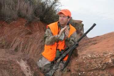 Compact rattling bags are easier to pack than antlers and can make realistic sounds with ample volume.