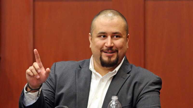 George Zimmerman looks at the jury as testifies in a Seminole County courtroom Tuesday, September 13, 2016 during the trial of Matthew Apperson who is accused of trying to kill Zimmerman by shooting into his truck during a road rage dispute on Lake Mary Boulevard last year. (Red Huber/ Staff Photographer)