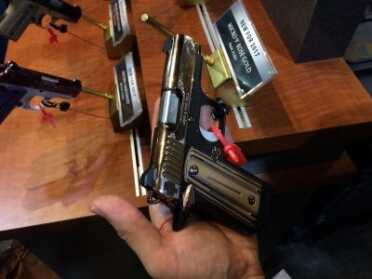 Kimber Micro & Micro 9: Carrying Concealed Never Looked So Good - NRA 2017 Kimber Micro & Micro 9: Carrying Concealed Never Looked So Good - NRA 2017