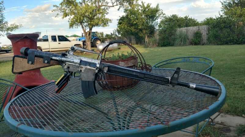 Check out this Post-Apocalyptic AR Build!