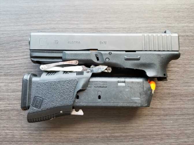 Sneak Peek at Prototype M3 'Folding Glock' from Full Conceal