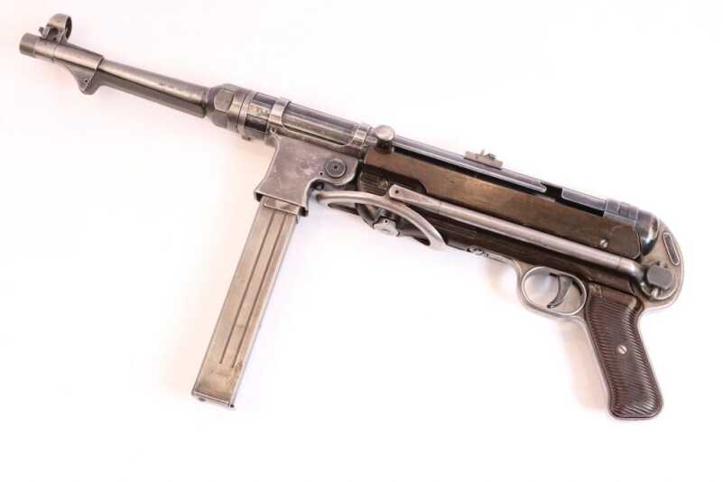 The German MP40 Versus the American M3A1 Grease Gun The German MP40 Versus the American M3A1 Grease Gun