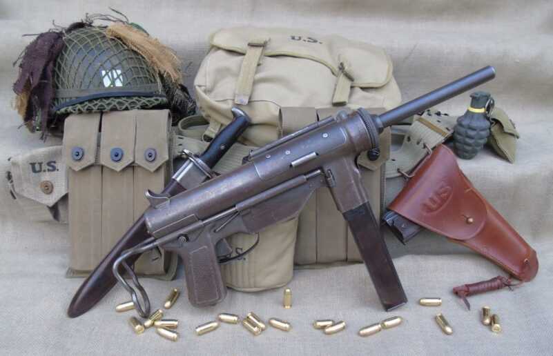 The German MP40 Versus the American M3A1 Grease Gun The German MP40 Versus the American M3A1 Grease Gun