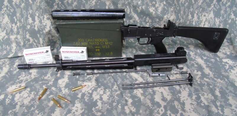 Stoner’s Space Age Shoot-Off—The M16A1 Versus the AR-180