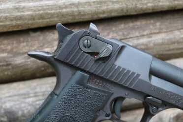 A .357 Magnum Research Desert Eagle — History, Movies & Action A .357 Magnum Research Desert Eagle — History, Movies & Action
