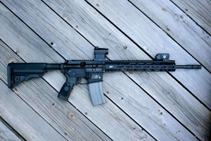 On the Range with Smith & Wesson's M&P15T & Crimson Trace's LiNQ System On the Range with Smith & Wesson's M&P15T & Crimson Trace's LiNQ System