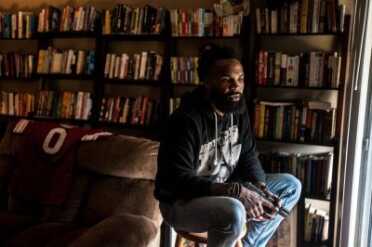 Huffpo Investigates 'Why Black People Own Guns' Huffpo Investigates 'Why Black People Own Guns'