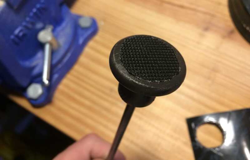 Maximize Space in Your Gun Safe with these DIY 'Rifle Rods' Velcro Rod