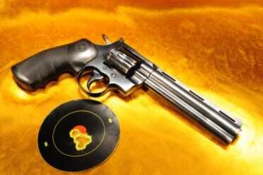 Wheelgun vs. Semiauto — Which is the Best for CCW Wheelgun vs. Semiauto — Which is the Best for CCW