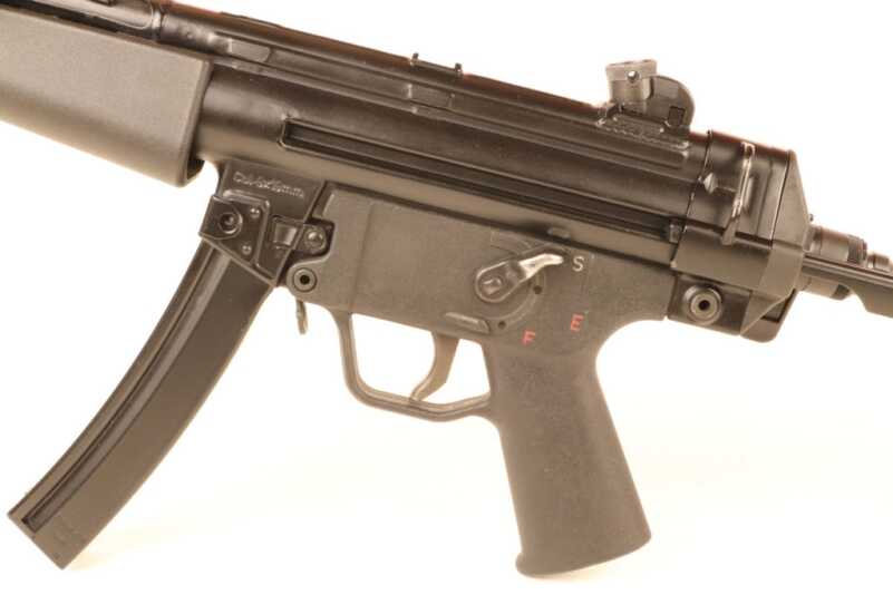 The HK MP5 vs. the Walther MPL - Alternative History The HK MP5 vs. the Walther MPL - Alternative History