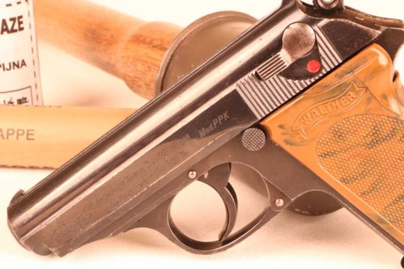 German Combat Pistols - Did the Guys Who Brought Us the Tiger Tank Really Think This was Enough Gun? German Combat Pistols - Did the Guys Who Brought Us the Tiger Tank Really Think This was Enough Gun?