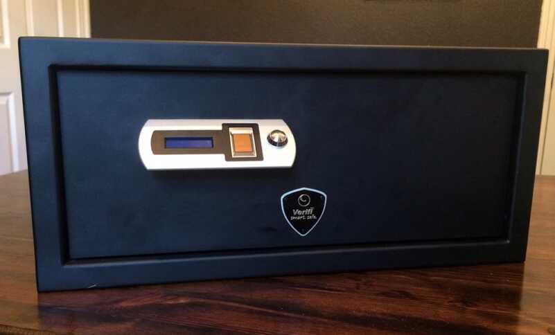 Zvetco Biometric’s S6000 Smart.Safe. Will be There When You Need It Every.Time. Zvetco Biometric’s S6000 Smart.Safe. Will be There When You Need It Every.Time.
