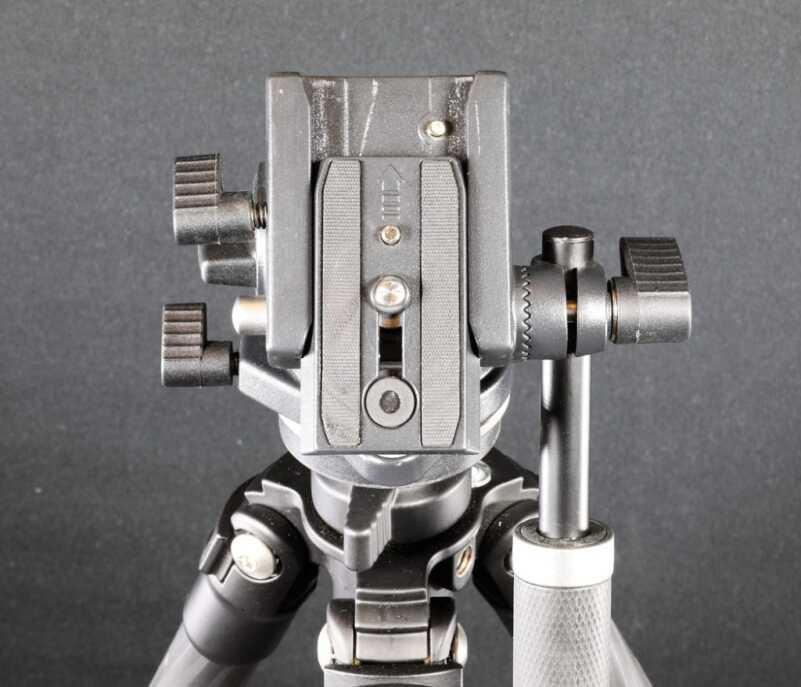 Leupold Carbon Fiber Tripod Leupold Carbon Fiber Tripod