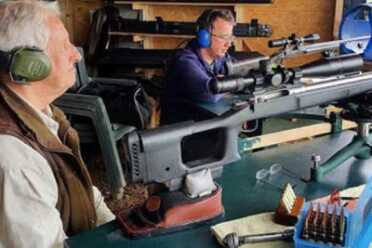 Scottish Benchrest Shooter Posts Record-Breaking 3-Inch 1000-Yard Group with Factory Savage Rifle Scottish Benchrest Shooter Posts Record-Breaking 3-Inch 1000-Yard Group with Factory Savage Rifle
