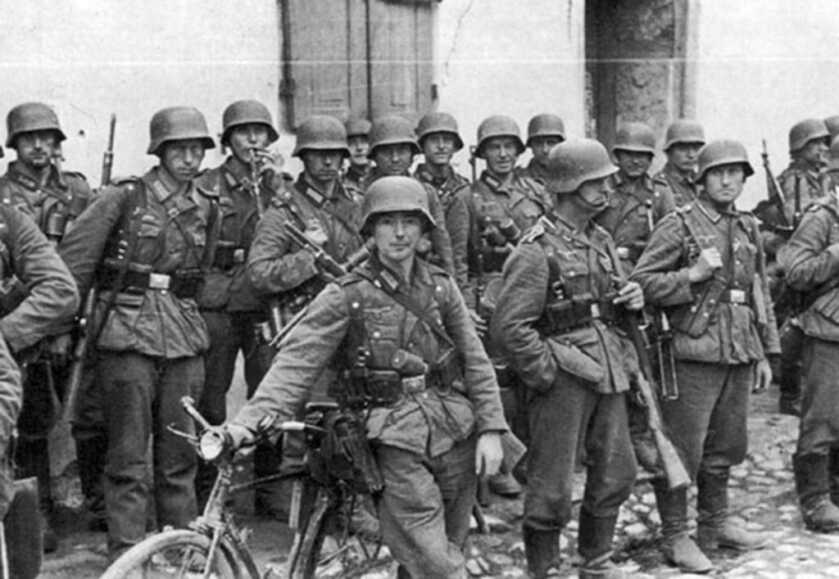 Five American paratroopers faced ninety Germans in Leonard Funk’s Medal of Honor fight