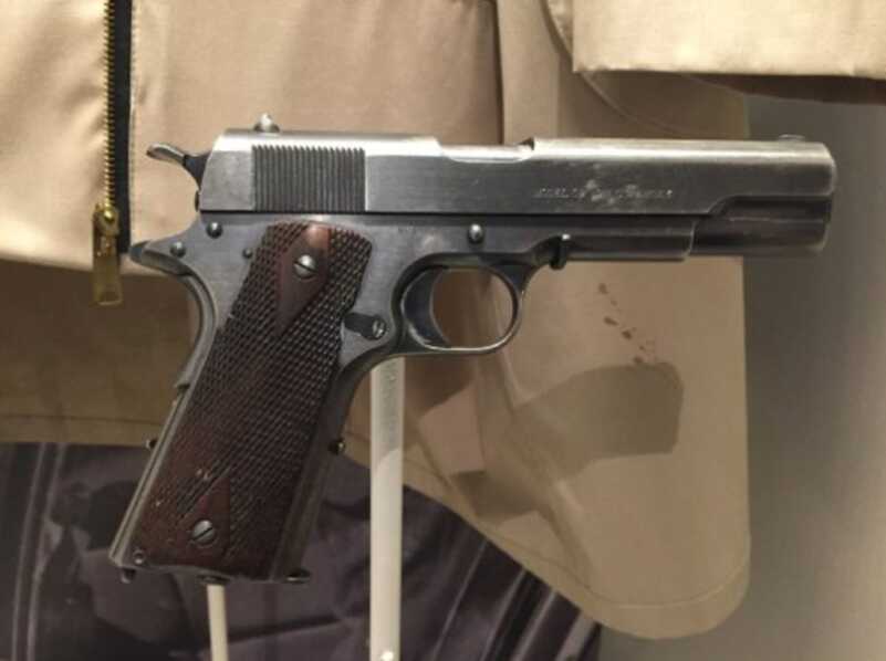 Squeaky Fromme and Her 1911 Pistol: A Whole Lot of Crazy in One Tiny Package Squeaky Fromme and Her 1911 Pistol: A Whole Lot of Crazy in One Tiny Package