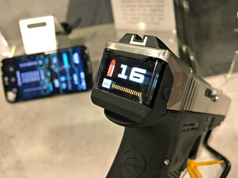 Digital Round-Count Display for Your Glock! Radetec's Smart Slide - SHOT Show 2019 Digital Round-Count Display for Your Glock! Radetec's Smart Slide - SHOT Show 2019