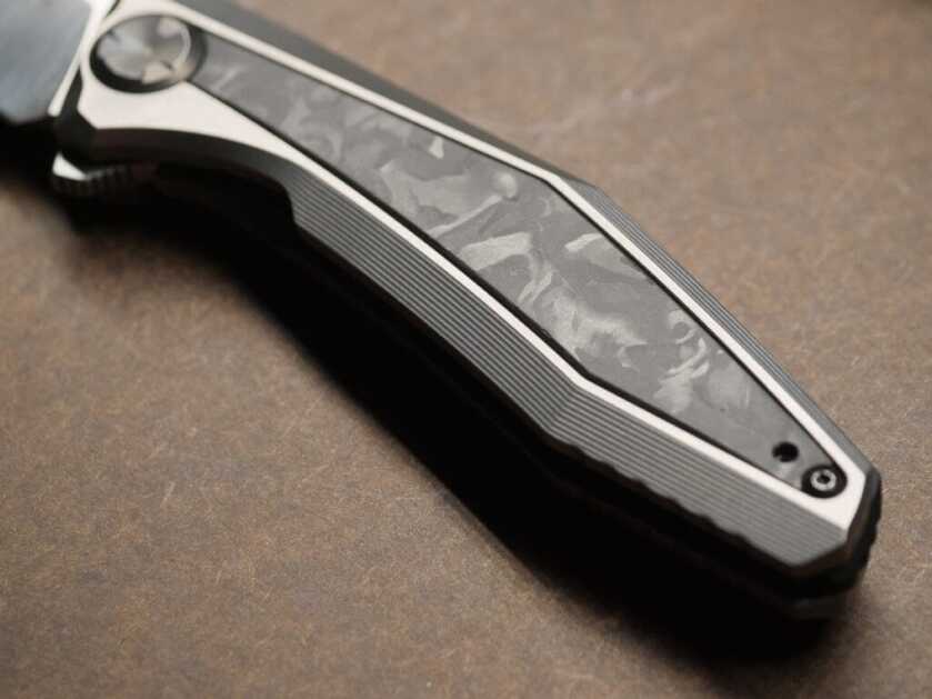 ZT Knives' 0470 & 0460TI ZT Knives' 0470 & 0460TI