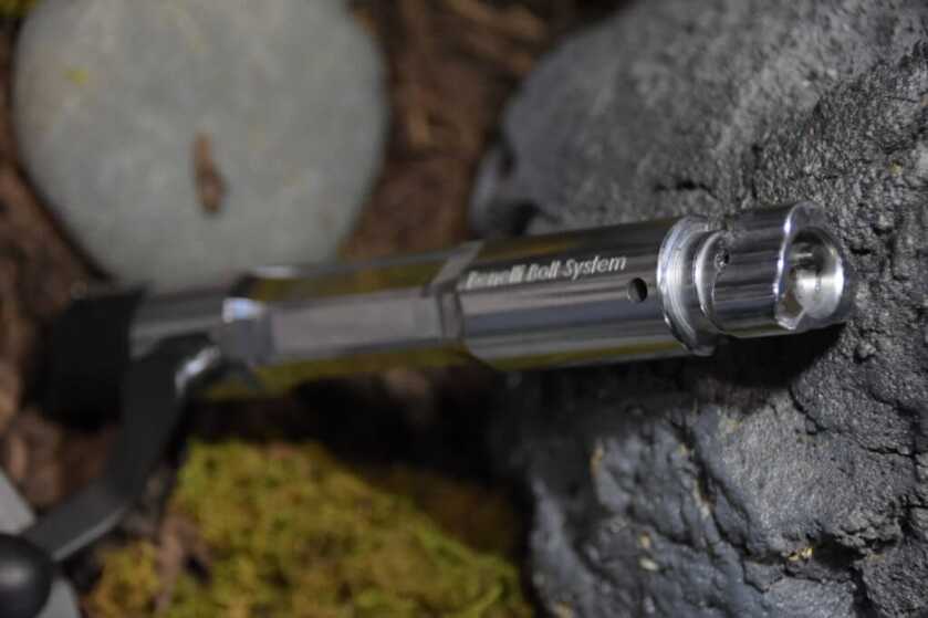 Benelli's Lone Wolf: The LUPO Bolt-Action Rifle - Shot 2020 Benelli's Lone Wolf: The LUPO Bolt-Action Rifle - Shot 2020