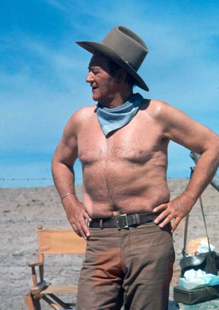 The Manliest Actor in Hollywood and the Machinegun that Almost Killed Him The Manliest Actor in Hollywood and the Machinegun that Almost Killed Him