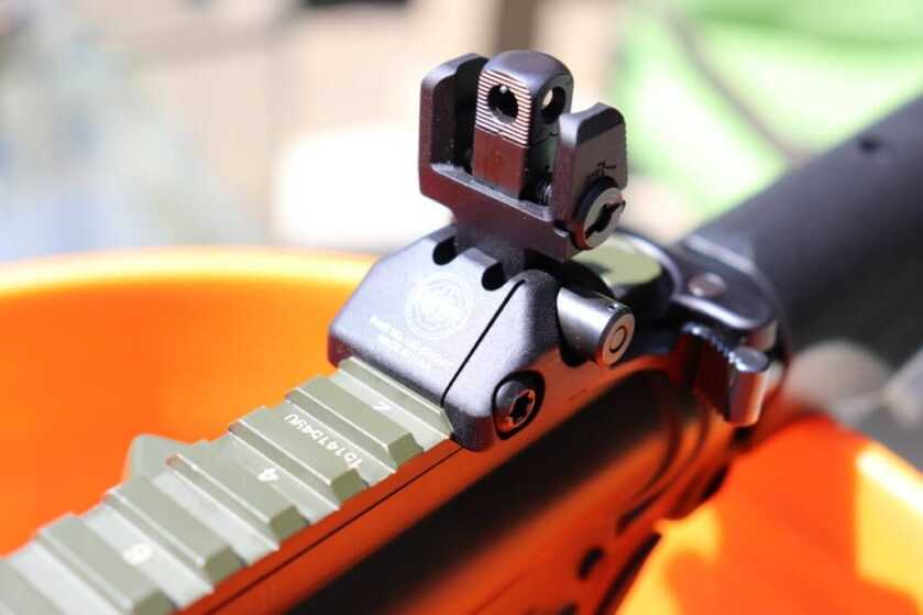 Clay’s COVID-19 Gun Buying Guide for Noobs Part IV: Dinosaur Tech and Space Age Sights Clay’s COVID-19 Gun Buying Guide for Noobs Part IV: Dinosaur Tech and Space Age Sights