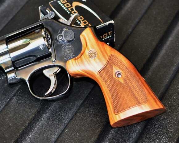 Smith & Wesson Model 19 Classic – Return of the Combat Magnum Smith & Wesson Model 19 Classic – Return of the Combat Magnum