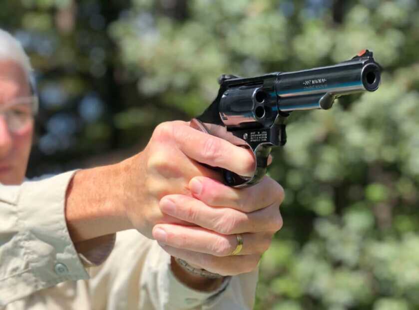Smith & Wesson Model 19 Classic – Return of the Combat Magnum Smith & Wesson Model 19 Classic – Return of the Combat Magnum