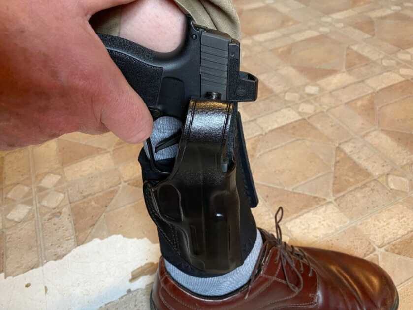 Review: Galco’s Ankle Glove for the Sig P365XL 9MM Review: Galco’s Ankle Glove for the Sig P365XL 9MM