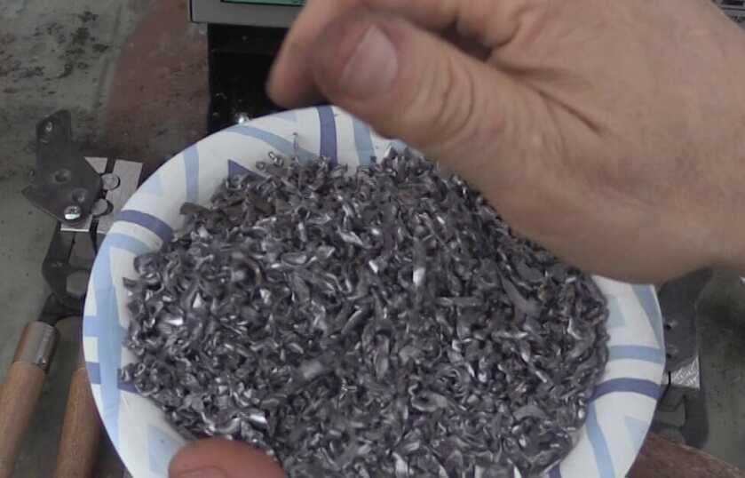 Casting Balls and Bullets for Black Powder Pistols Casting Balls and Bullets for Black Powder Pistols